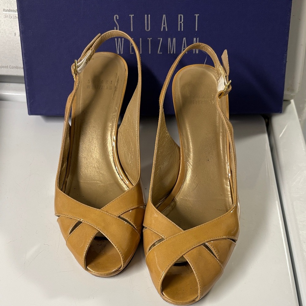 Stuart Weitzman Ladies Tan Crisscross Peep-Toe Slingback Heels, Size 8
